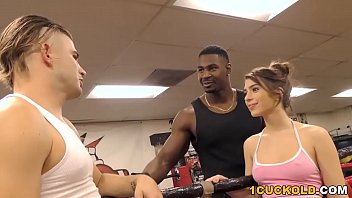 Petite Teen Joseline Kelly Gets Fucked By A Big Black Cock - Cuckold Sessions